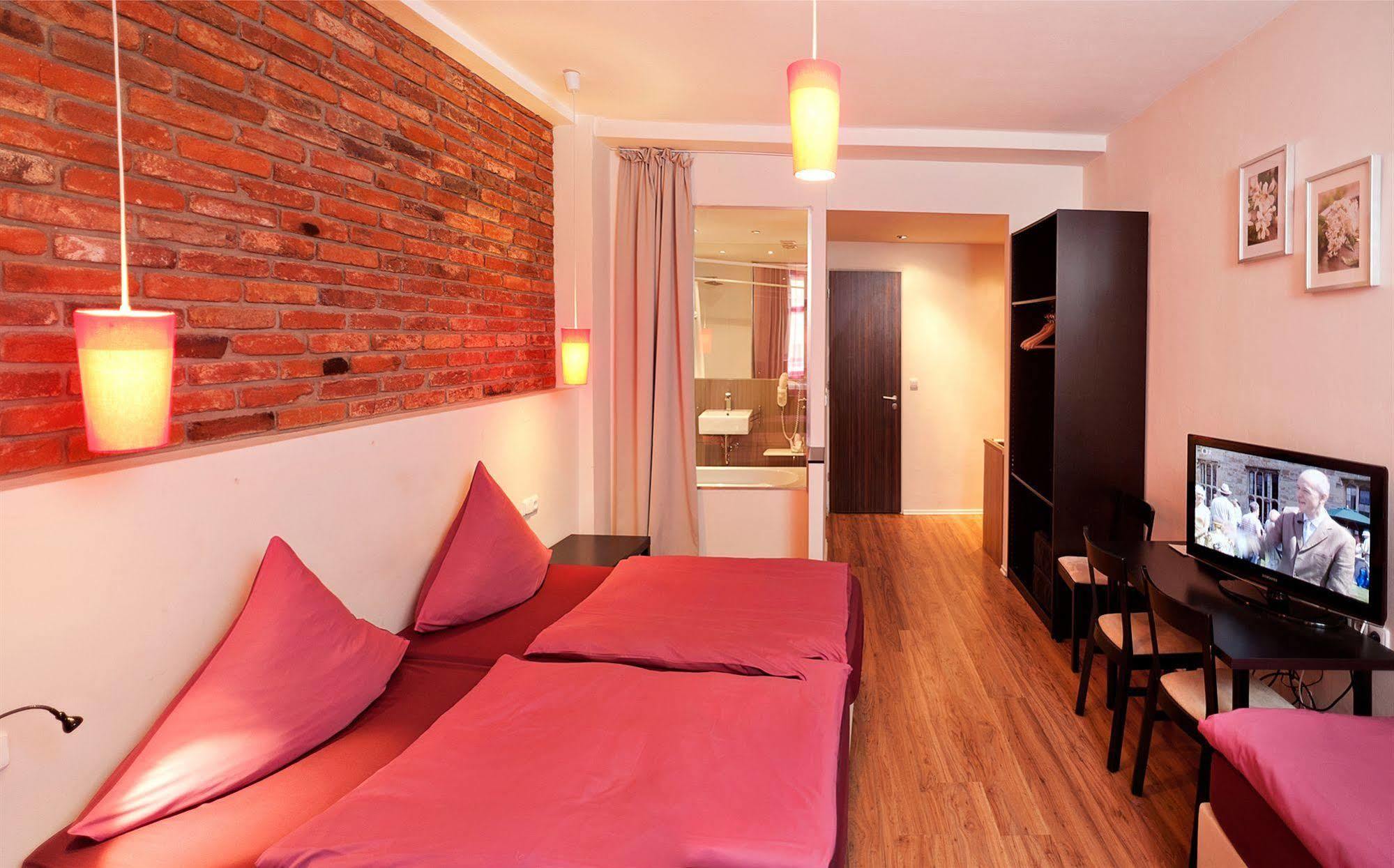 Hotel Purpur Prague Exterior photo
